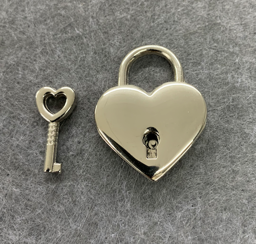 ENGRAVED PERSONALISED HEART LOVE LOCK 30MM X 38MM WITH KEY SILVER IN ORGANZA BAG